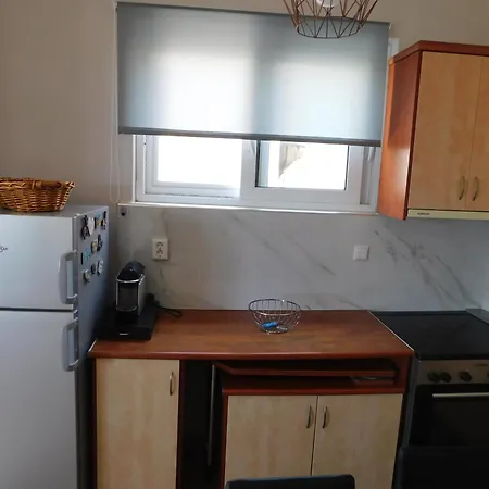 Marina's Sea קלמאטה